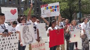 1 abortion protesters